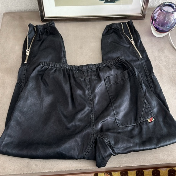 Free City Satin Jump Pant - Picture 8 of 10